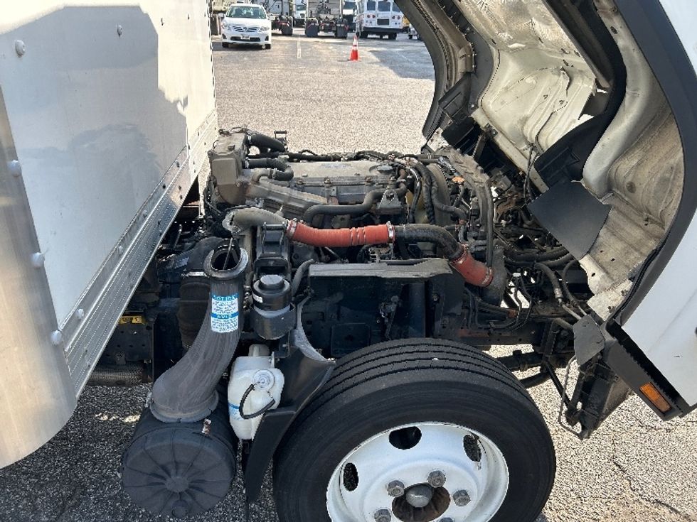 Light Duty Box Truck-Light and Medium Duty Trucks-Isuzu-2020-NPR-Prince George-VA-112,250\n\t\tmiles-$ 40,500 - Image 23