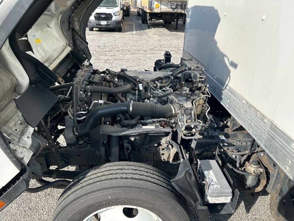 Light Duty Box Truck-Light and Medium Duty Trucks-Isuzu-2020-NPR-Prince George-VA-112,250\n\t\tmiles-$ 40,500 - Image 24