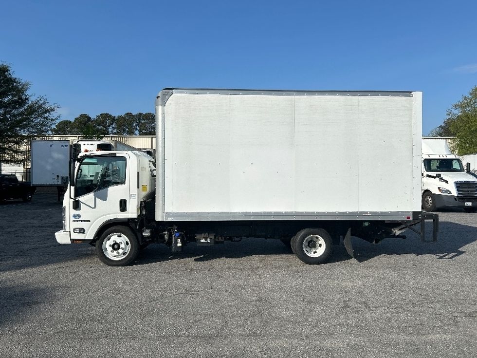 Light Duty Box Truck-Light and Medium Duty Trucks-Isuzu-2020-NPR-Prince George-VA-112,250\n\t\tmiles-$ 40,500 - Image 4