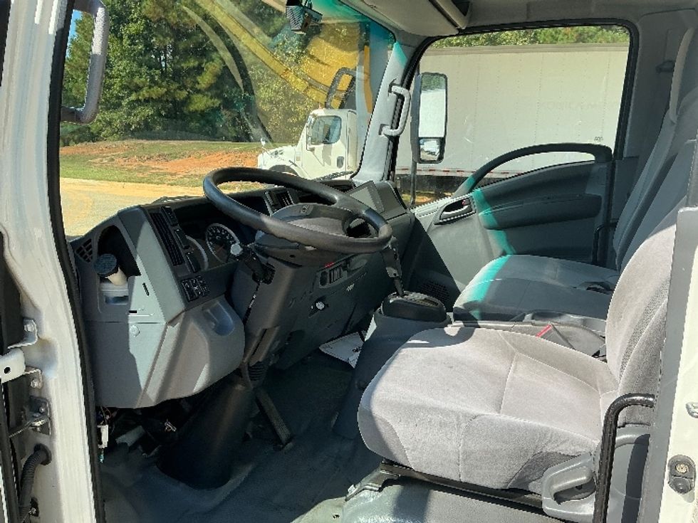 Light Duty Box Truck-Light and Medium Duty Trucks-Isuzu-2020-NPR-Prince George-VA-179,251\n\t\tmiles-$ 27,250 - Image 17