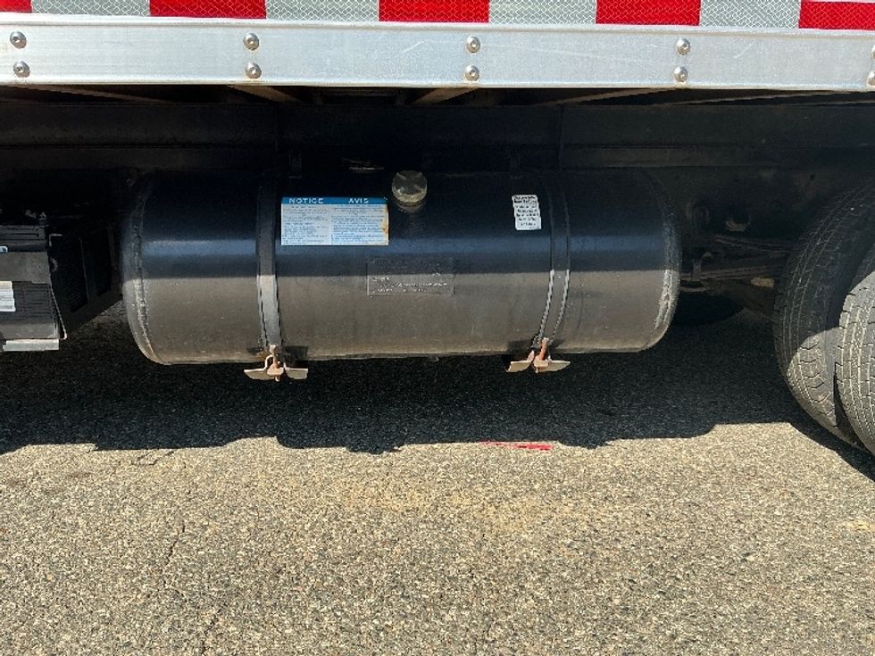 Light Duty Box Truck-Light and Medium Duty Trucks-Isuzu-2020-NPR-Prince George-VA-179,251\n\t\tmiles-$ 27,250 - Image 25