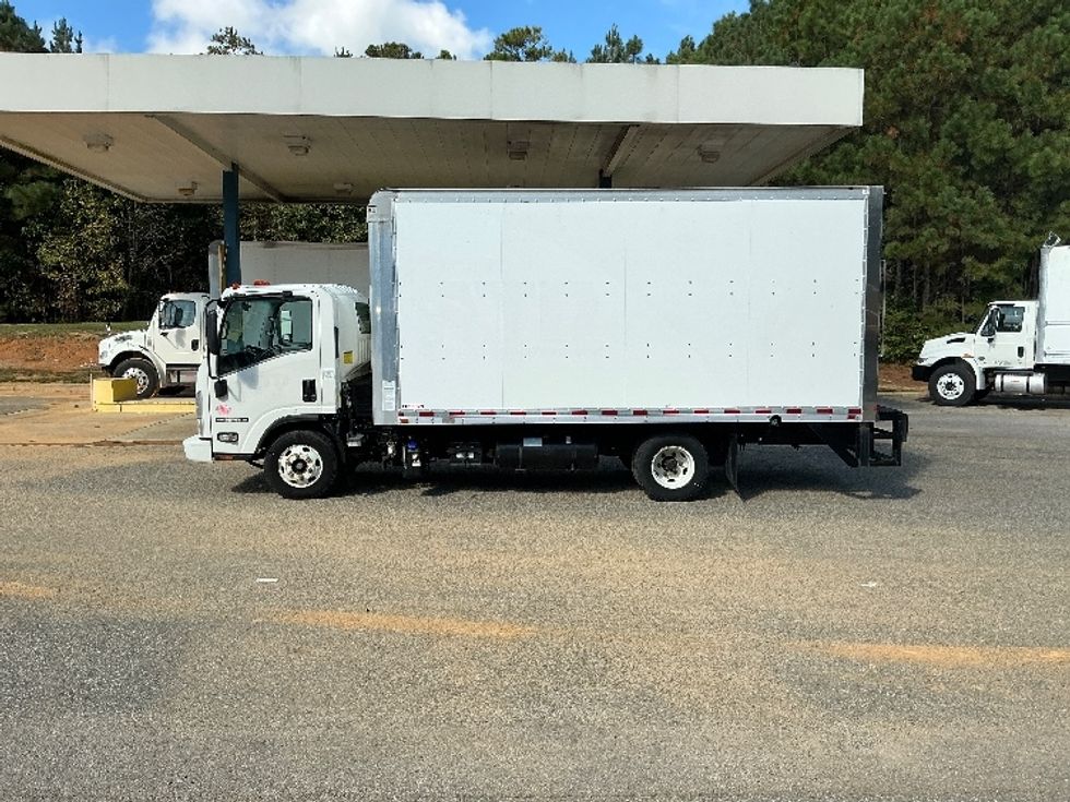 Light Duty Box Truck-Light and Medium Duty Trucks-Isuzu-2020-NPR-Prince George-VA-179,251\n\t\tmiles-$ 27,250 - Image 4