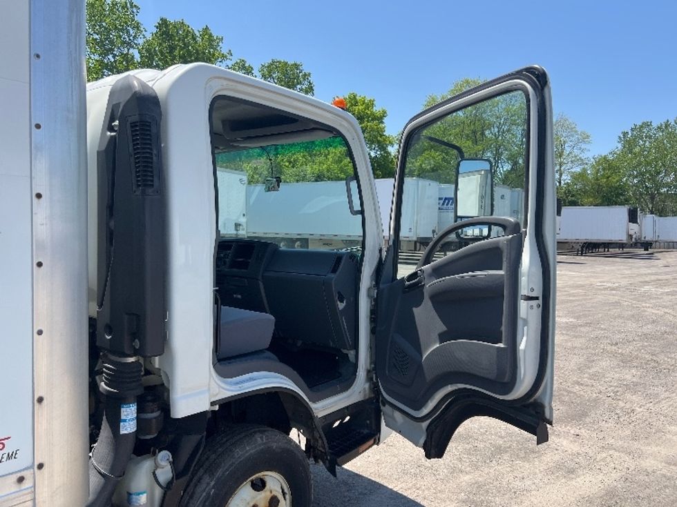 Light Duty Box Truck-Light and Medium Duty Trucks-Isuzu-2020-NPR-Rochester-NY-116,736\n\t\tmiles-$ 39,500 - Image 20