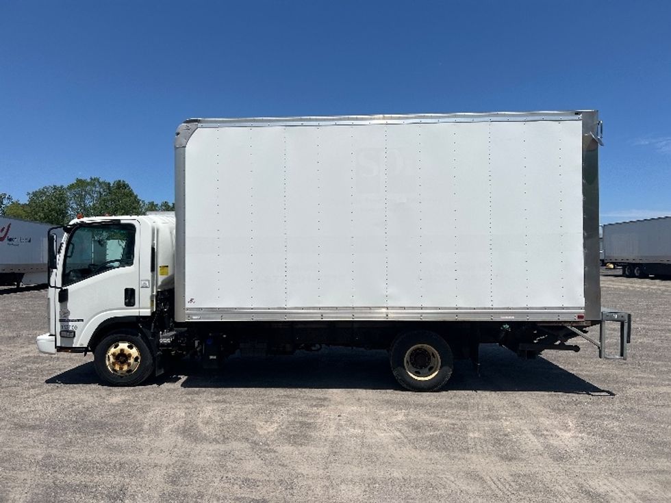 Light Duty Box Truck-Light and Medium Duty Trucks-Isuzu-2020-NPR-Rochester-NY-116,736\n\t\tmiles-$ 39,500 - Image 4