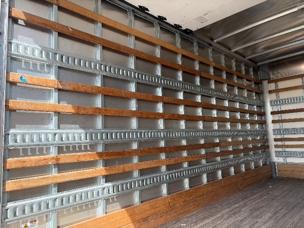 Light Duty Box Truck-Light and Medium Duty Trucks-Isuzu-2020-NPR-San Antonio-TX-75,572\n\t\tmiles-$ 44,500 - Image 11