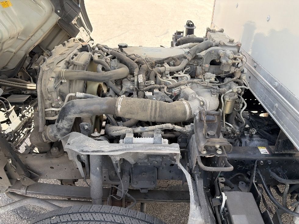 Light Duty Box Truck-Light and Medium Duty Trucks-Isuzu-2020-NPR-San Antonio-TX-75,572\n\t\tmiles-$ 44,500 - Image 24