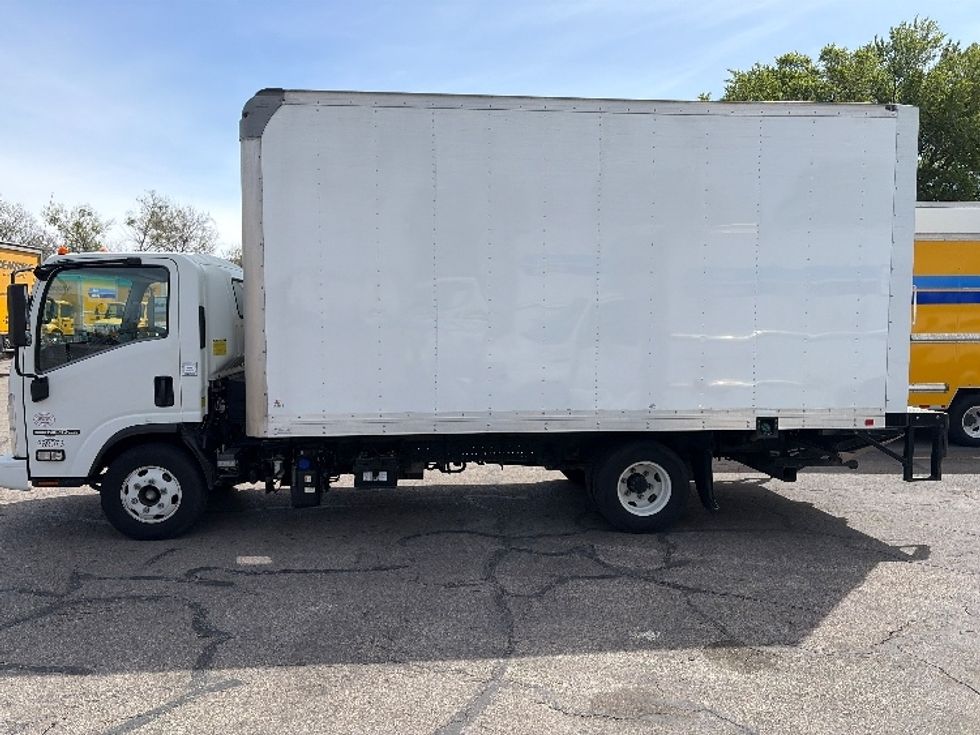Light Duty Box Truck-Light and Medium Duty Trucks-Isuzu-2020-NPR-San Antonio-TX-75,572\n\t\tmiles-$ 44,500 - Image 4