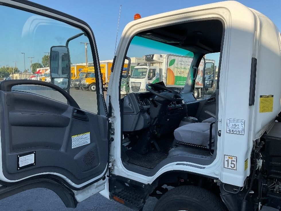 Light Duty Box Truck-Light and Medium Duty Trucks-Isuzu-2020-NPR-Santa Ana-CA-111,230\n\t\tmiles-$ 43,750 - Image 16