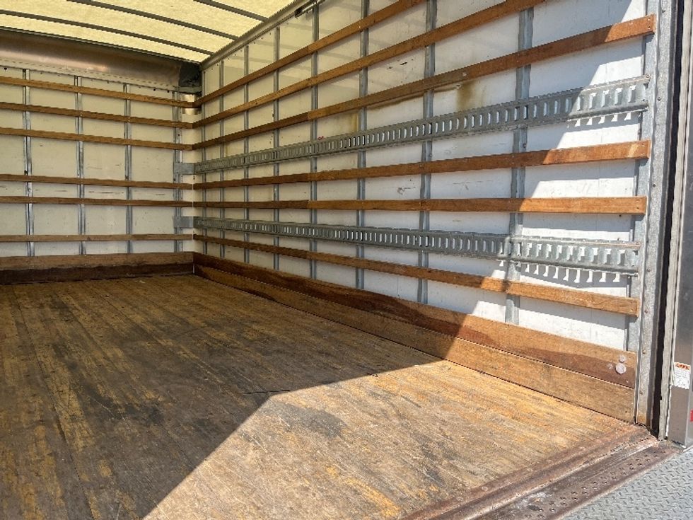 Light Duty Box Truck-Light and Medium Duty Trucks-Isuzu-2020-NPR-Sturtevant-WI-87,773\n\t\tmiles-$ 40,250 - Image 12
