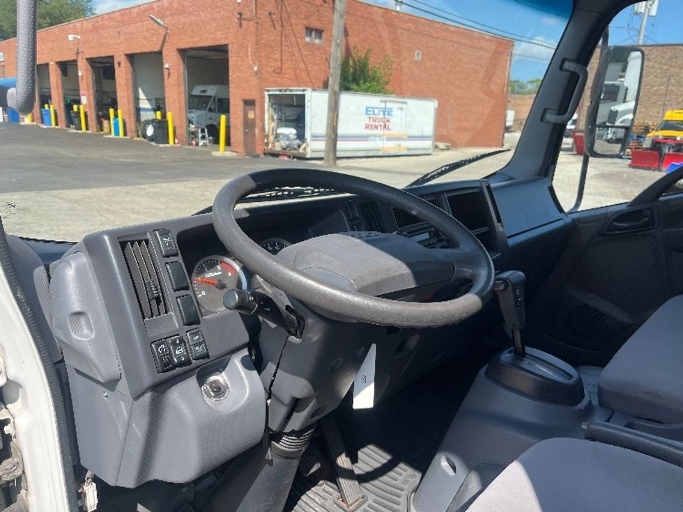 Light Duty Box Truck-Light and Medium Duty Trucks-Isuzu-2020-NPR-Sturtevant-WI-87,773\n\t\tmiles-$ 40,250 - Image 17