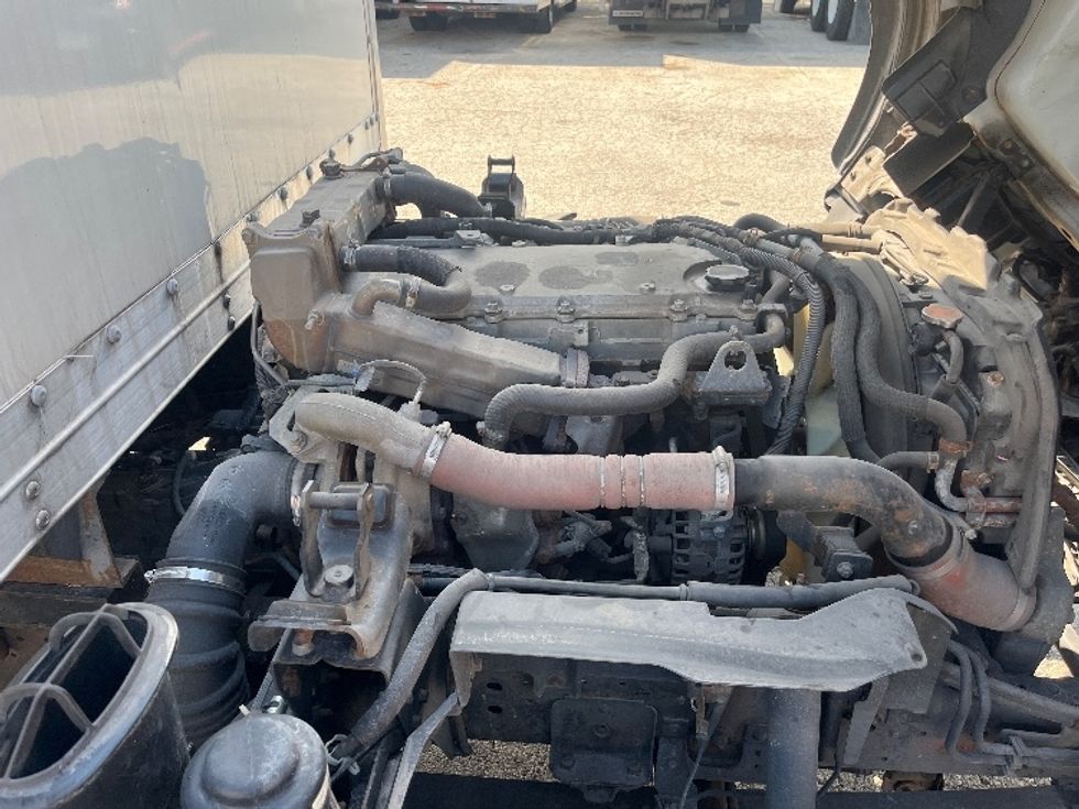 Light Duty Box Truck-Light and Medium Duty Trucks-Isuzu-2020-NPR-Sturtevant-WI-87,773\n\t\tmiles-$ 40,250 - Image 23