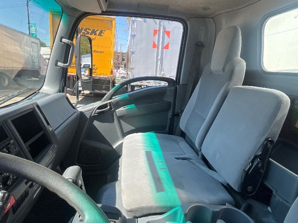 Light Duty Box Truck-Light and Medium Duty Trucks-Isuzu-2020-NPR-Sturtevant-WI-87,789\n\t\tmiles-$ 40,250 - Image 16