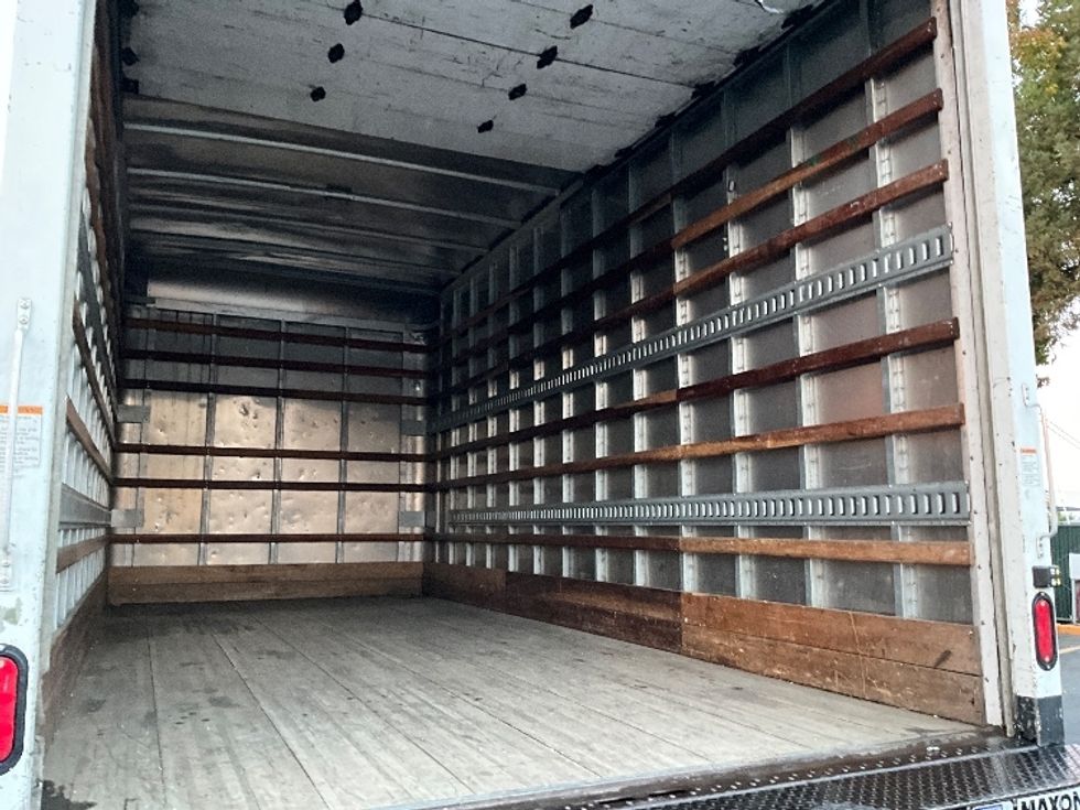 Light Duty Box Truck-Light and Medium Duty Trucks-Isuzu-2020-NPR-West Sacramento-CA-149,148\n\t\tmiles-$ 35,000 - Image 12