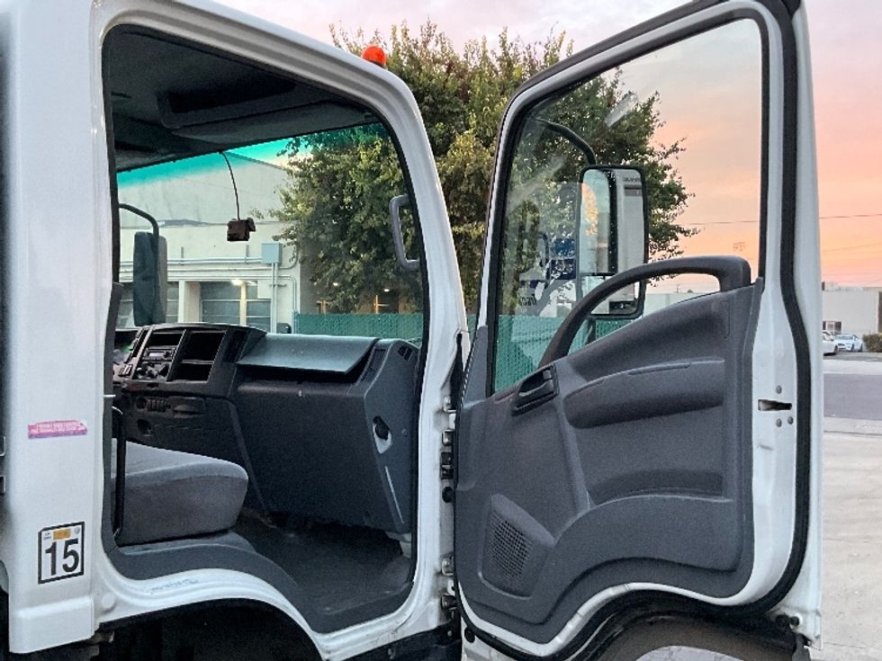 Light Duty Box Truck-Light and Medium Duty Trucks-Isuzu-2020-NPR-West Sacramento-CA-149,148\n\t\tmiles-$ 35,000 - Image 20