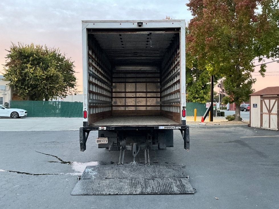 Light Duty Box Truck-Light and Medium Duty Trucks-Isuzu-2020-NPR-West Sacramento-CA-149,148\n\t\tmiles-$ 35,000 - Image 9
