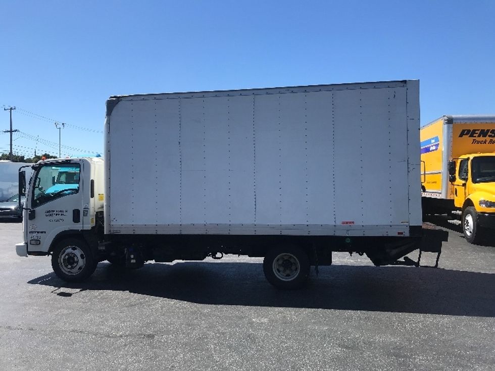 Light Duty Box Truck-Light and Medium Duty Trucks-Isuzu-2020-NPR-West Sacramento-CA-265,446\n\t\tmiles-$ 24,750 - Image 4