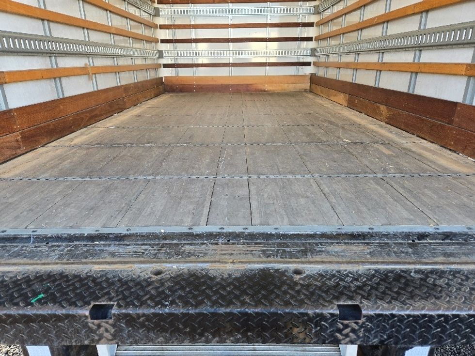 Light Duty Box Truck-Light and Medium Duty Trucks-Isuzu-2020-NPR-Yakima-WA-54,340\n\t\tmiles-$ 46,500 - Image 10