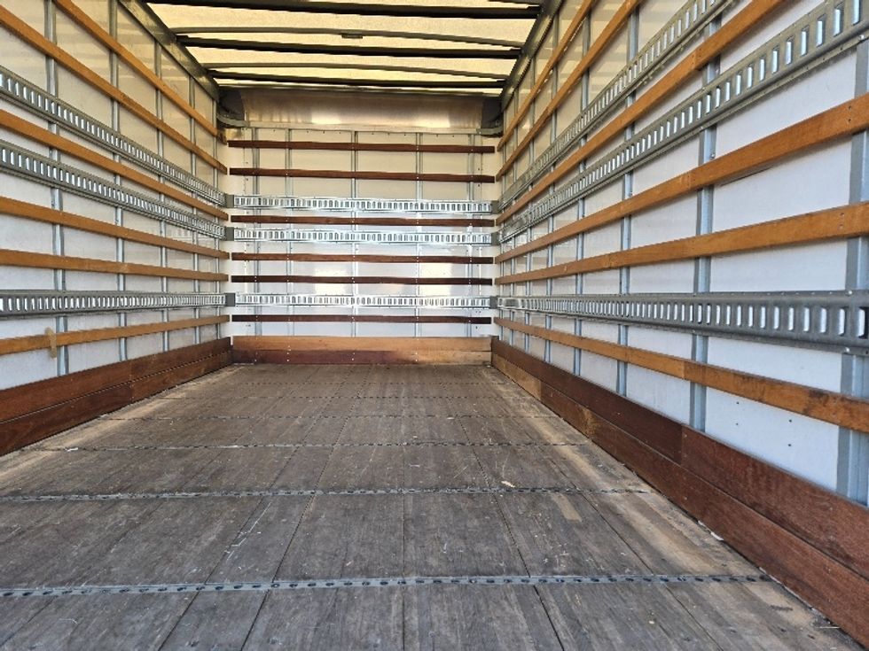 Light Duty Box Truck-Light and Medium Duty Trucks-Isuzu-2020-NPR-Yakima-WA-54,340\n\t\tmiles-$ 46,500 - Image 12