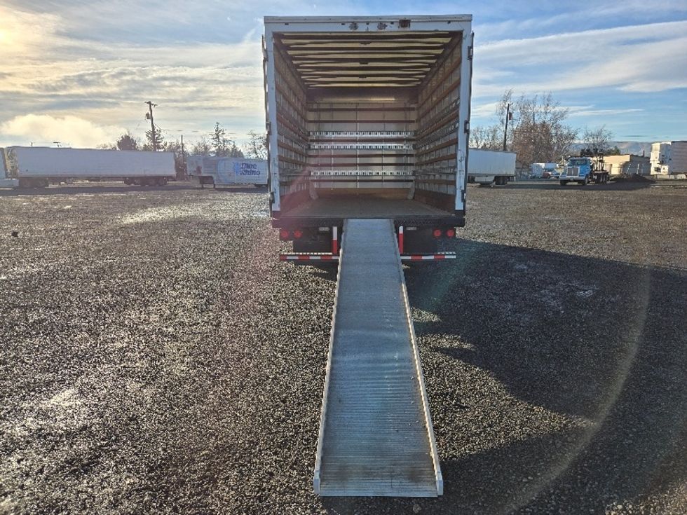 Light Duty Box Truck-Light and Medium Duty Trucks-Isuzu-2020-NPR-Yakima-WA-54,340\n\t\tmiles-$ 46,500 - Image 9