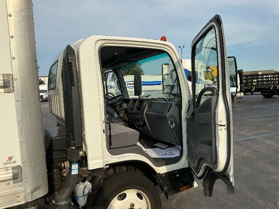 Light Duty Box Truck-Light and Medium Duty Trucks-Isuzu-2020-NPRXD-East Chicago-IN-100,374\n\t\tmiles-$ 44,500 - Image 20