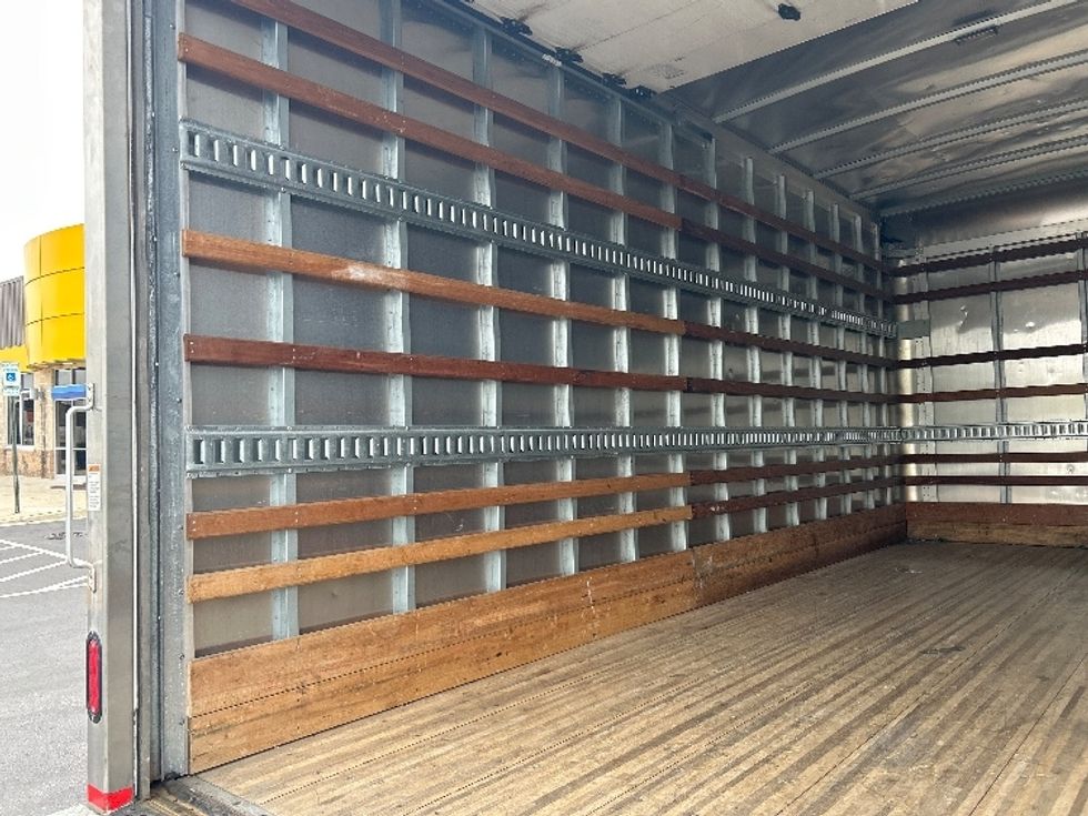 Light Duty Box Truck-Light and Medium Duty Trucks-Isuzu-2020-NPRXD-Jessup-MD-99,946\n\t\tmiles-$ 43,750 - Image 11