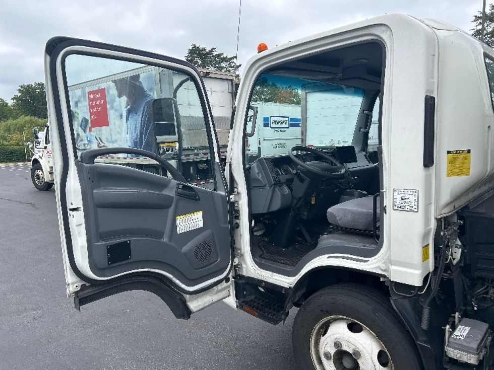 Light Duty Box Truck-Light and Medium Duty Trucks-Isuzu-2020-NPRXD-Jessup-MD-99,946\n\t\tmiles-$ 43,750 - Image 16
