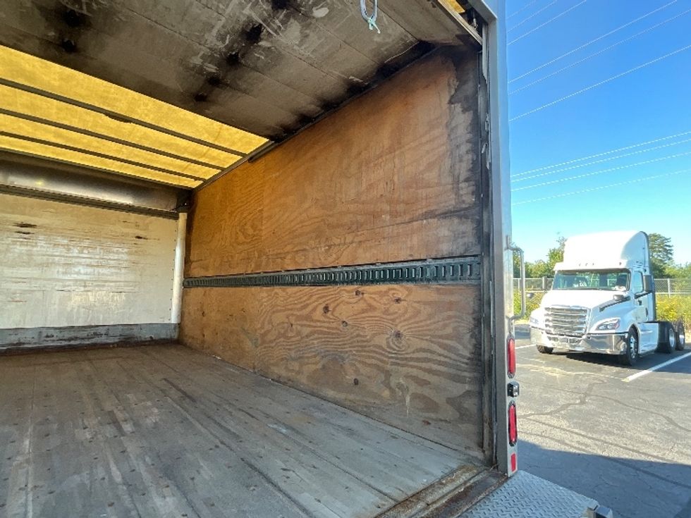 Light Duty Box Truck-Light and Medium Duty Trucks-Isuzu-2020-NPRXD-Manassas-VA-109,555\n\t\tmiles-$ 41,000 - Image 12