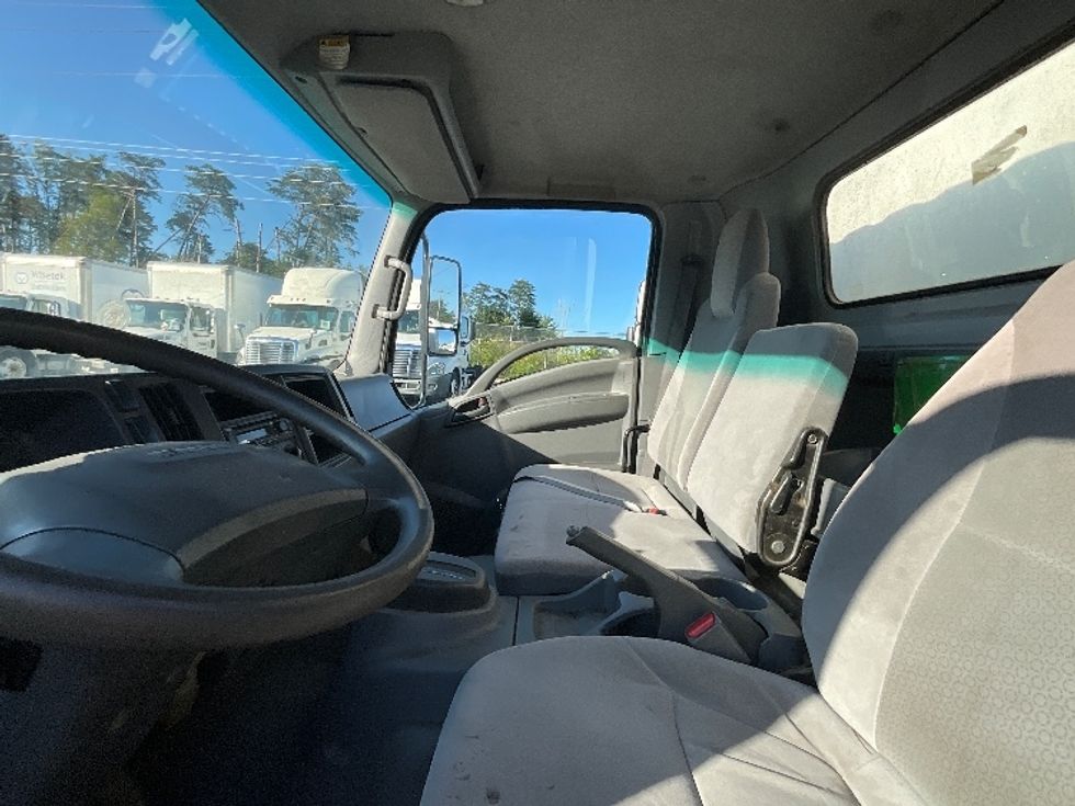 Light Duty Box Truck-Light and Medium Duty Trucks-Isuzu-2020-NPRXD-Manassas-VA-109,555\n\t\tmiles-$ 41,000 - Image 19