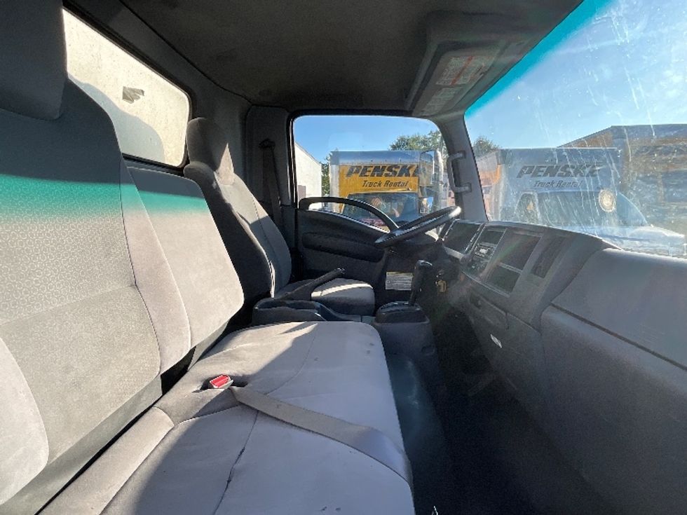 Light Duty Box Truck-Light and Medium Duty Trucks-Isuzu-2020-NPRXD-Manassas-VA-109,555\n\t\tmiles-$ 41,000 - Image 22