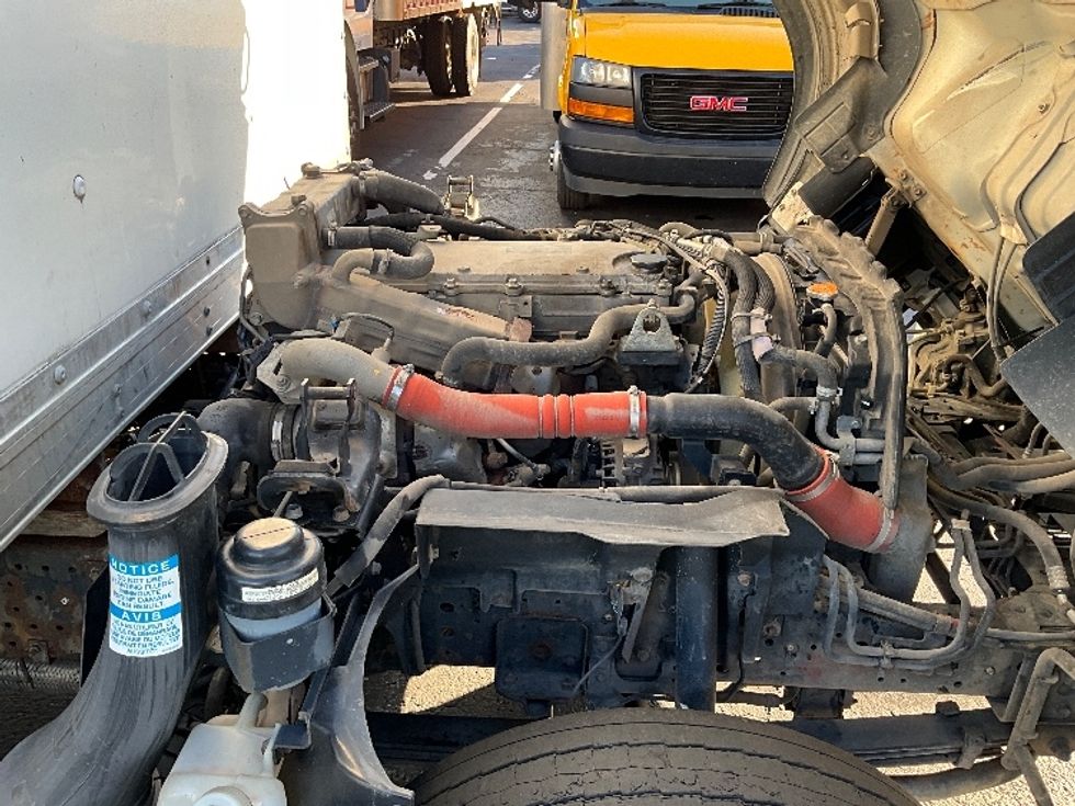 Light Duty Box Truck-Light and Medium Duty Trucks-Isuzu-2020-NPRXD-Manassas-VA-109,555\n\t\tmiles-$ 41,000 - Image 23