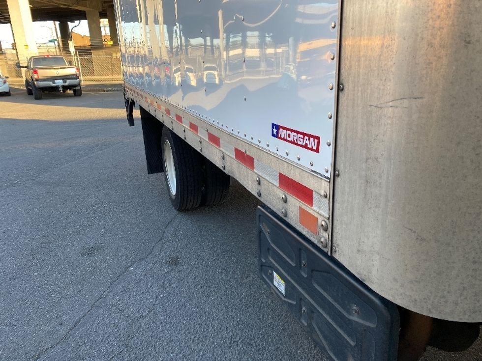 Light Duty Box Truck-Light and Medium Duty Trucks-Isuzu-2020-NPRXD-Seattle-WA-125,375\n\t\tmiles-$ 44,000 - Image 29