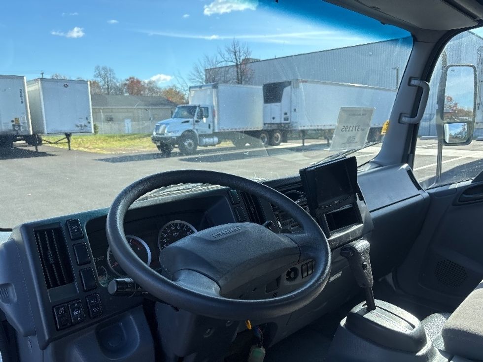 Light Duty Box Truck-Light and Medium Duty Trucks-Isuzu-2020-NPRXD-South Plainfield-NJ-116,938\n\t\tmiles-$ 39,250 - Image 16
