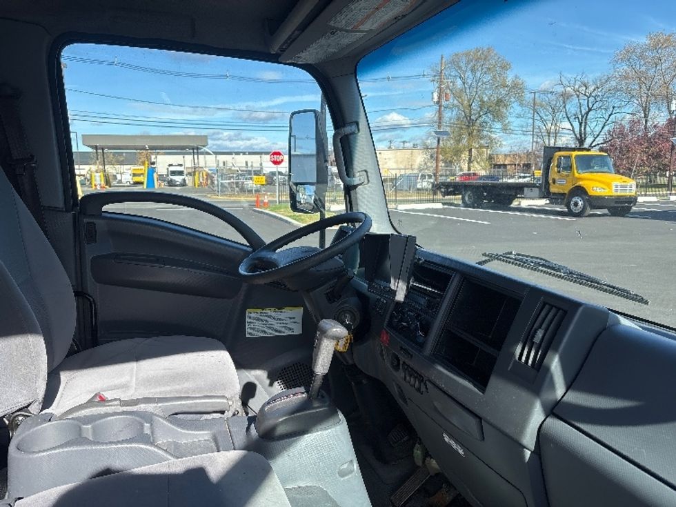 Light Duty Box Truck-Light and Medium Duty Trucks-Isuzu-2020-NPRXD-South Plainfield-NJ-116,938\n\t\tmiles-$ 39,250 - Image 20