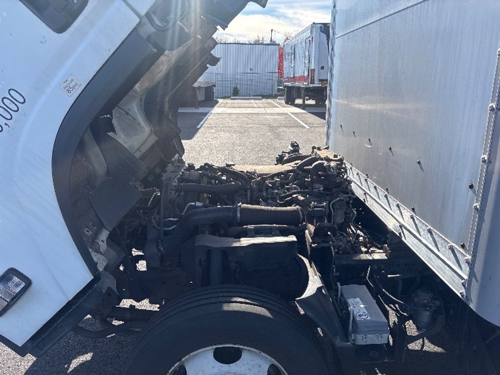 Light Duty Box Truck-Light and Medium Duty Trucks-Isuzu-2020-NPRXD-South Plainfield-NJ-116,938\n\t\tmiles-$ 39,250 - Image 22
