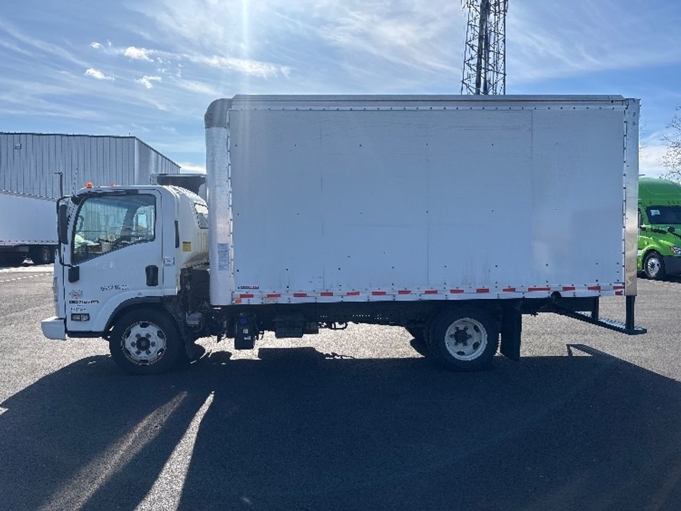 Light Duty Box Truck-Light and Medium Duty Trucks-Isuzu-2020-NPRXD-South Plainfield-NJ-116,938\n\t\tmiles-$ 39,250 - Image 4