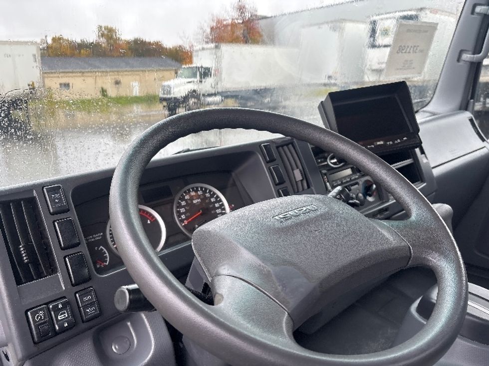Light Duty Box Truck-Light and Medium Duty Trucks-Isuzu-2020-NPRXD-South Plainfield-NJ-124,139\n\t\tmiles-$ 38,250 - Image 15