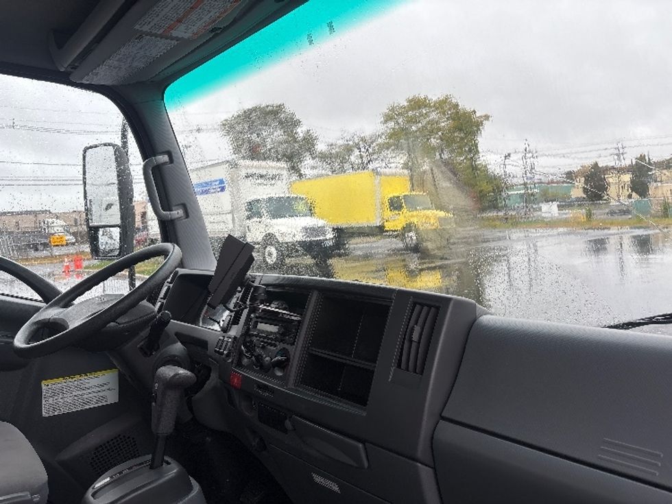 Light Duty Box Truck-Light and Medium Duty Trucks-Isuzu-2020-NPRXD-South Plainfield-NJ-124,139\n\t\tmiles-$ 38,250 - Image 20