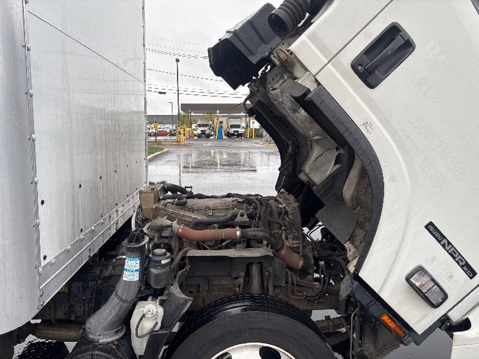 Light Duty Box Truck-Light and Medium Duty Trucks-Isuzu-2020-NPRXD-South Plainfield-NJ-124,139\n\t\tmiles-$ 38,250 - Image 21