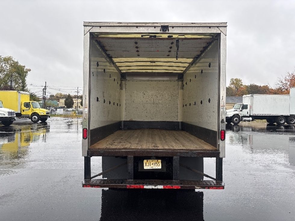 Light Duty Box Truck-Light and Medium Duty Trucks-Isuzu-2020-NPRXD-South Plainfield-NJ-124,139\n\t\tmiles-$ 38,250 - Image 8