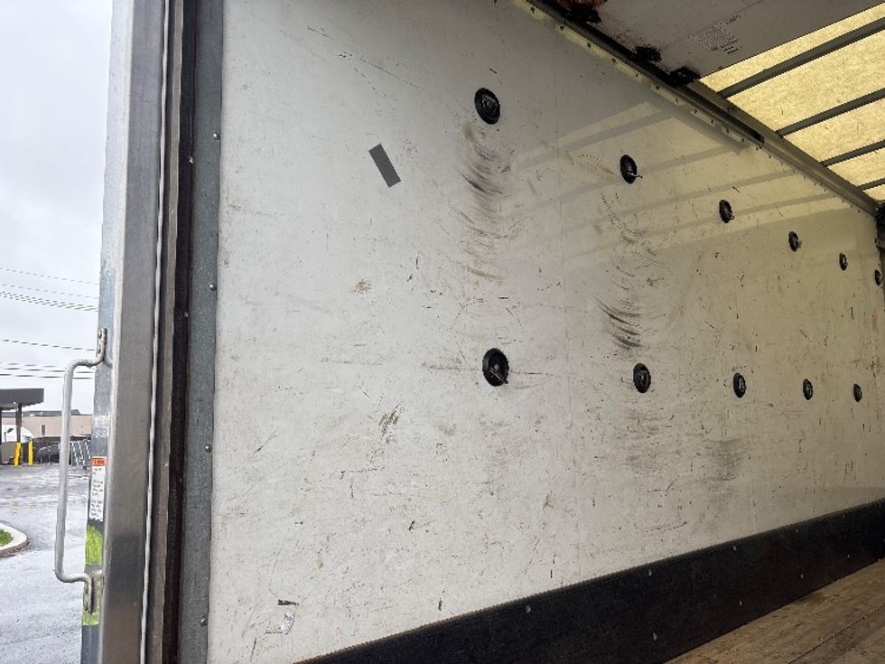 Light Duty Box Truck-Light and Medium Duty Trucks-Isuzu-2020-NPRXD-South Plainfield-NJ-124,139\n\t\tmiles-$ 38,250 - Image 9