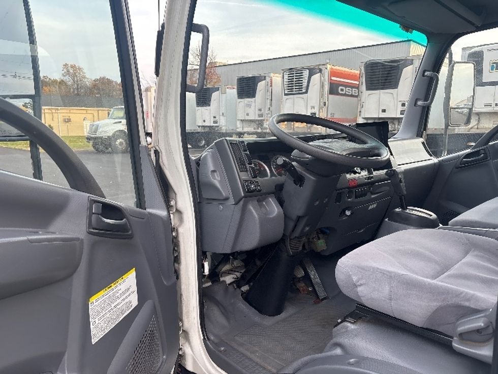 Light Duty Box Truck-Light and Medium Duty Trucks-Isuzu-2020-NPRXD-South Plainfield-NJ-129,227\n\t\tmiles-$ 37,250 - Image 14
