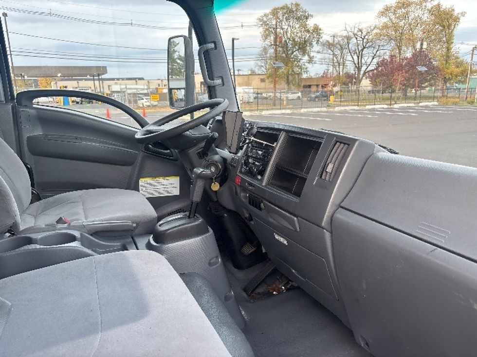 Light Duty Box Truck-Light and Medium Duty Trucks-Isuzu-2020-NPRXD-South Plainfield-NJ-129,227\n\t\tmiles-$ 37,250 - Image 20