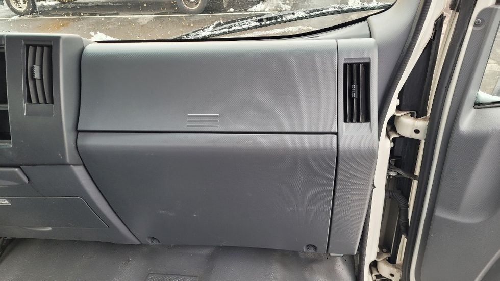 Light Duty Box Truck-Light and Medium Duty Trucks-Isuzu-2020-NPRXD-South Plainfield-NJ-131,089\n\t\tmiles-$ 37,000 - Image 20