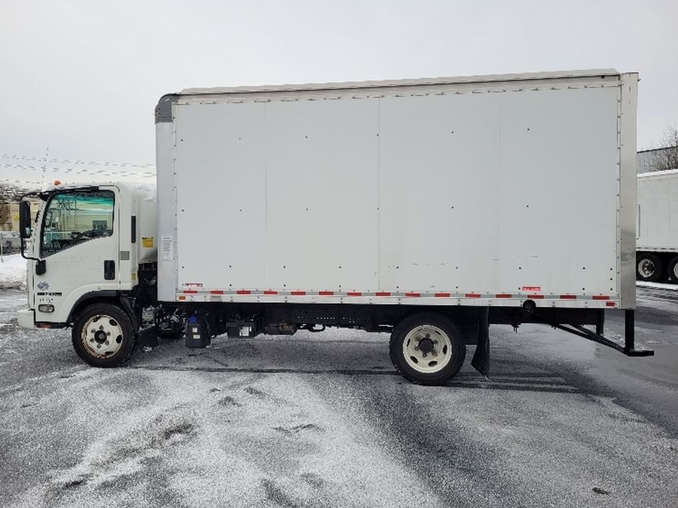 Light Duty Box Truck-Light and Medium Duty Trucks-Isuzu-2020-NPRXD-South Plainfield-NJ-131,089\n\t\tmiles-$ 37,000 - Image 4