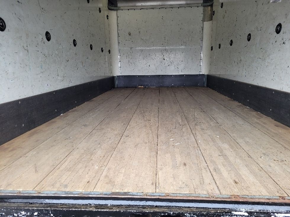 Light Duty Box Truck-Light and Medium Duty Trucks-Isuzu-2020-NPRXD-South Plainfield-NJ-131,089\n\t\tmiles-$ 37,000 - Image 9