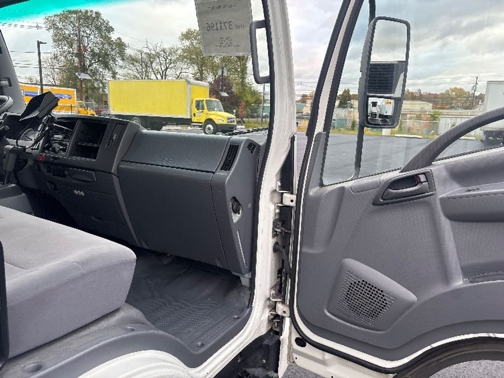 Light Duty Box Truck-Light and Medium Duty Trucks-Isuzu-2020-NPRXD-South Plainfield-NJ-148,884\n\t\tmiles-$ 33,750 - Image 18