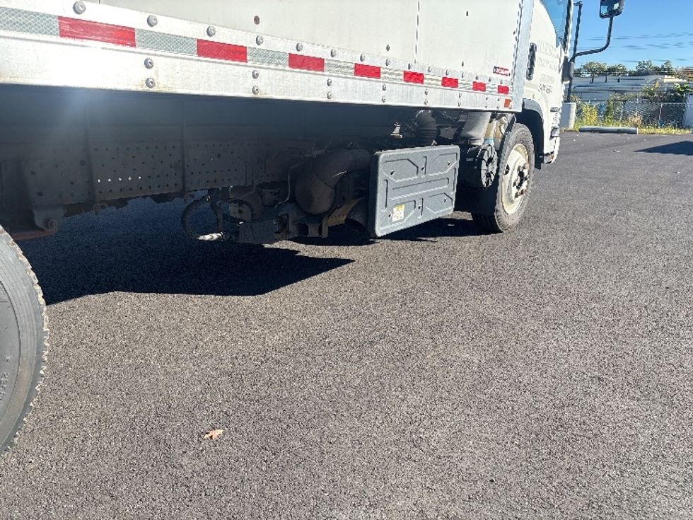 Light Duty Box Truck-Light and Medium Duty Trucks-Isuzu-2020-NPRXD-South Plainfield-NJ-157,736\n\t\tmiles-$ 32,000 - Image 12