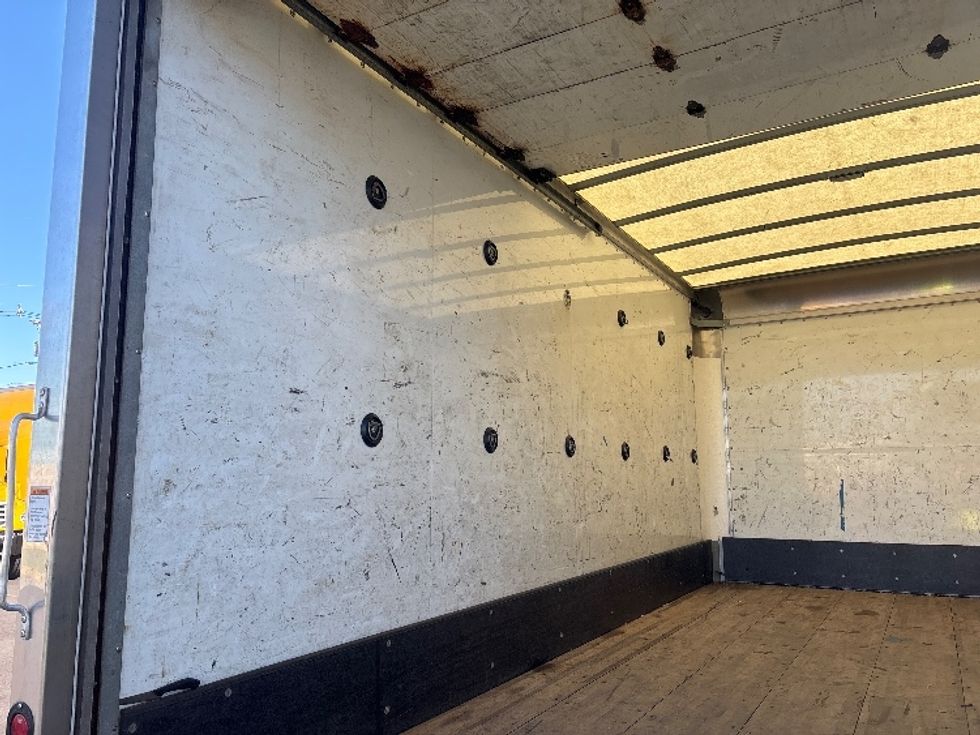 Light Duty Box Truck-Light and Medium Duty Trucks-Isuzu-2020-NPRXD-South Plainfield-NJ-157,736\n\t\tmiles-$ 32,000 - Image 9