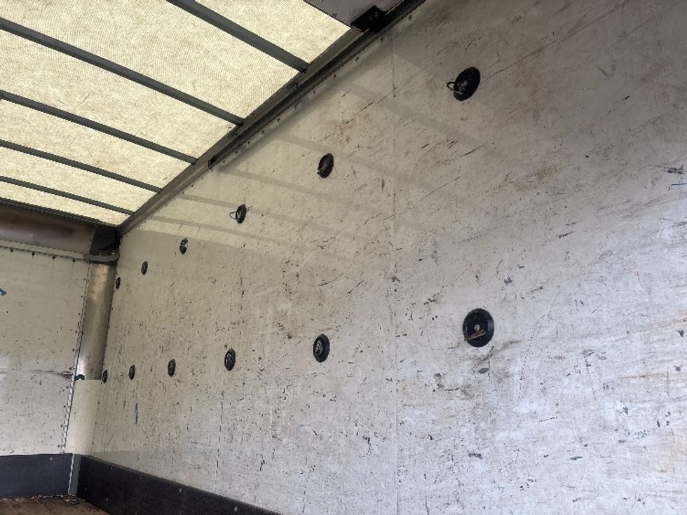 Light Duty Box Truck-Light and Medium Duty Trucks-Isuzu-2020-NPRXD-South Plainfield-NJ-163,012\n\t\tmiles-$ 31,000 - Image 10