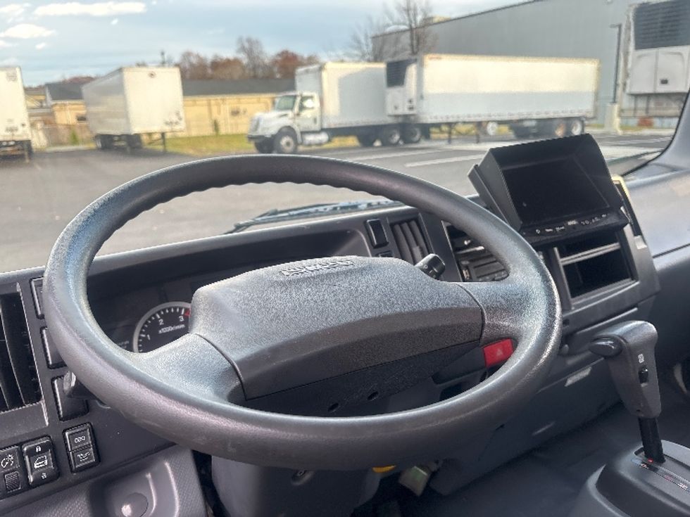 Light Duty Box Truck-Light and Medium Duty Trucks-Isuzu-2020-NPRXD-South Plainfield-NJ-163,012\n\t\tmiles-$ 31,000 - Image 15